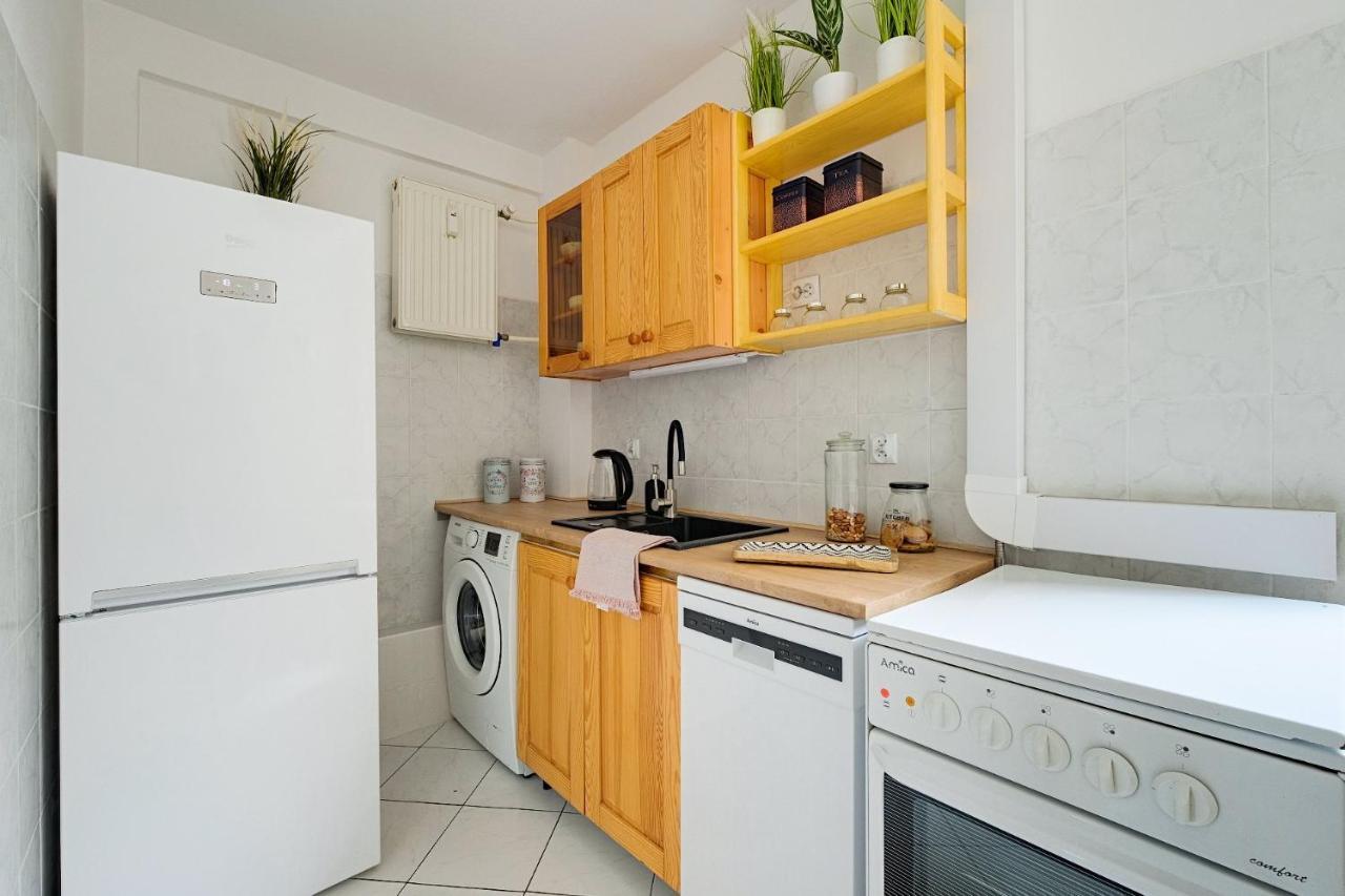 2 Bedroom Apt In Heart Of Warsaw Zgoda 9 Tv70 المظهر الخارجي الصورة