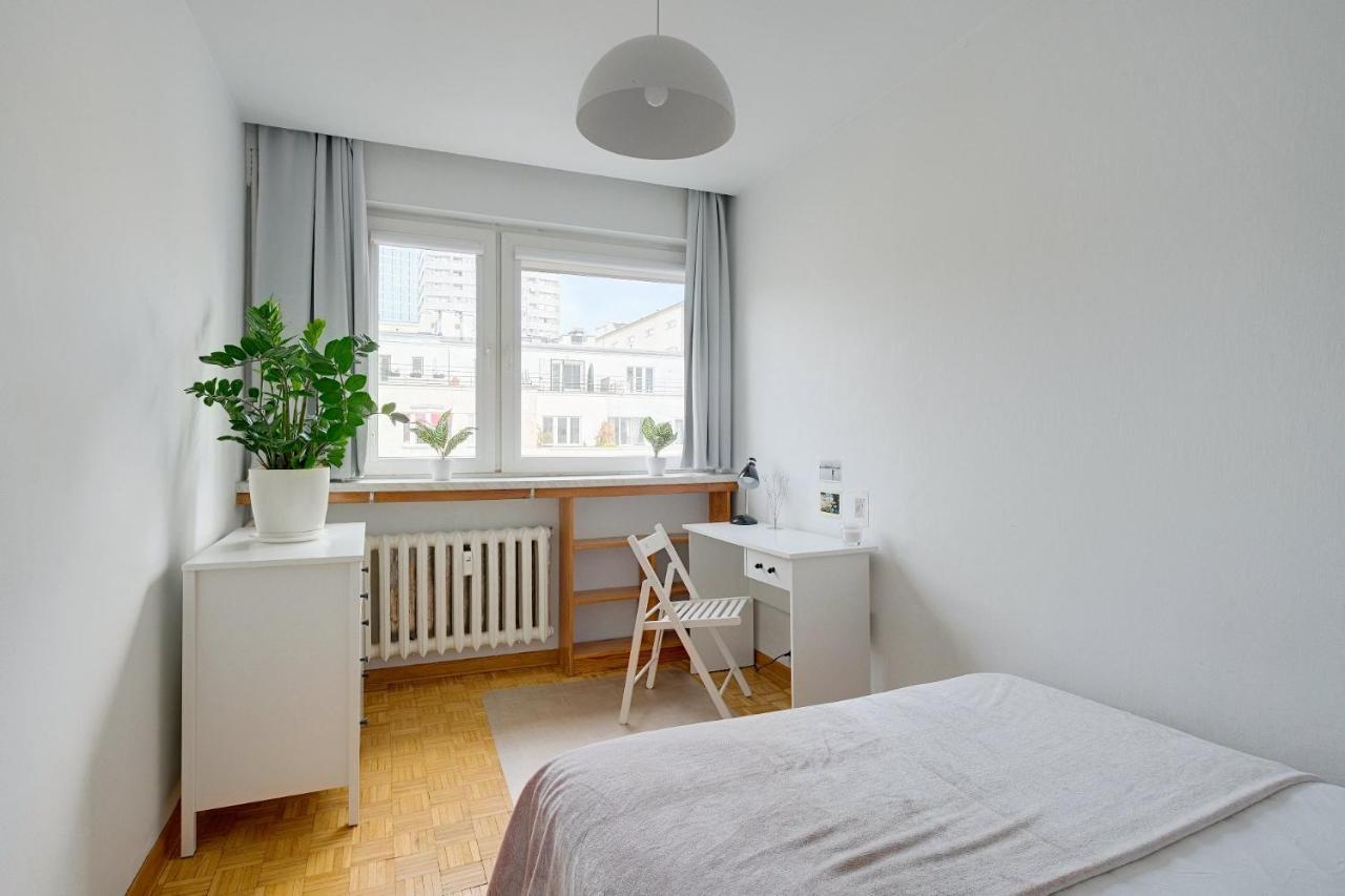 2 Bedroom Apt In Heart Of Warsaw Zgoda 9 Tv70 المظهر الخارجي الصورة